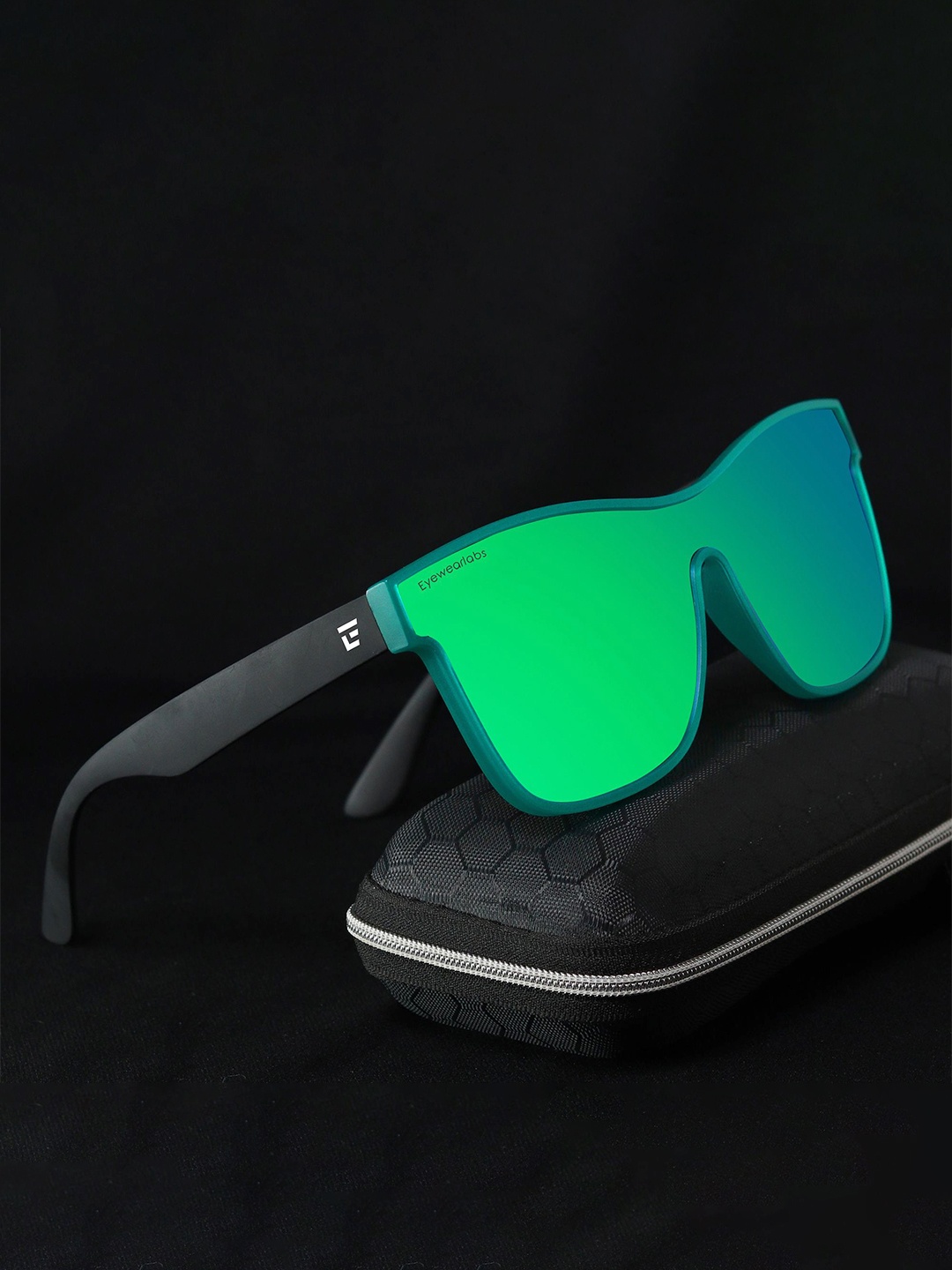 

Eyewearlabs Unisex Wayfarer Sunglasses With Polarised & UV Protected Lens SC1EL1185, Green