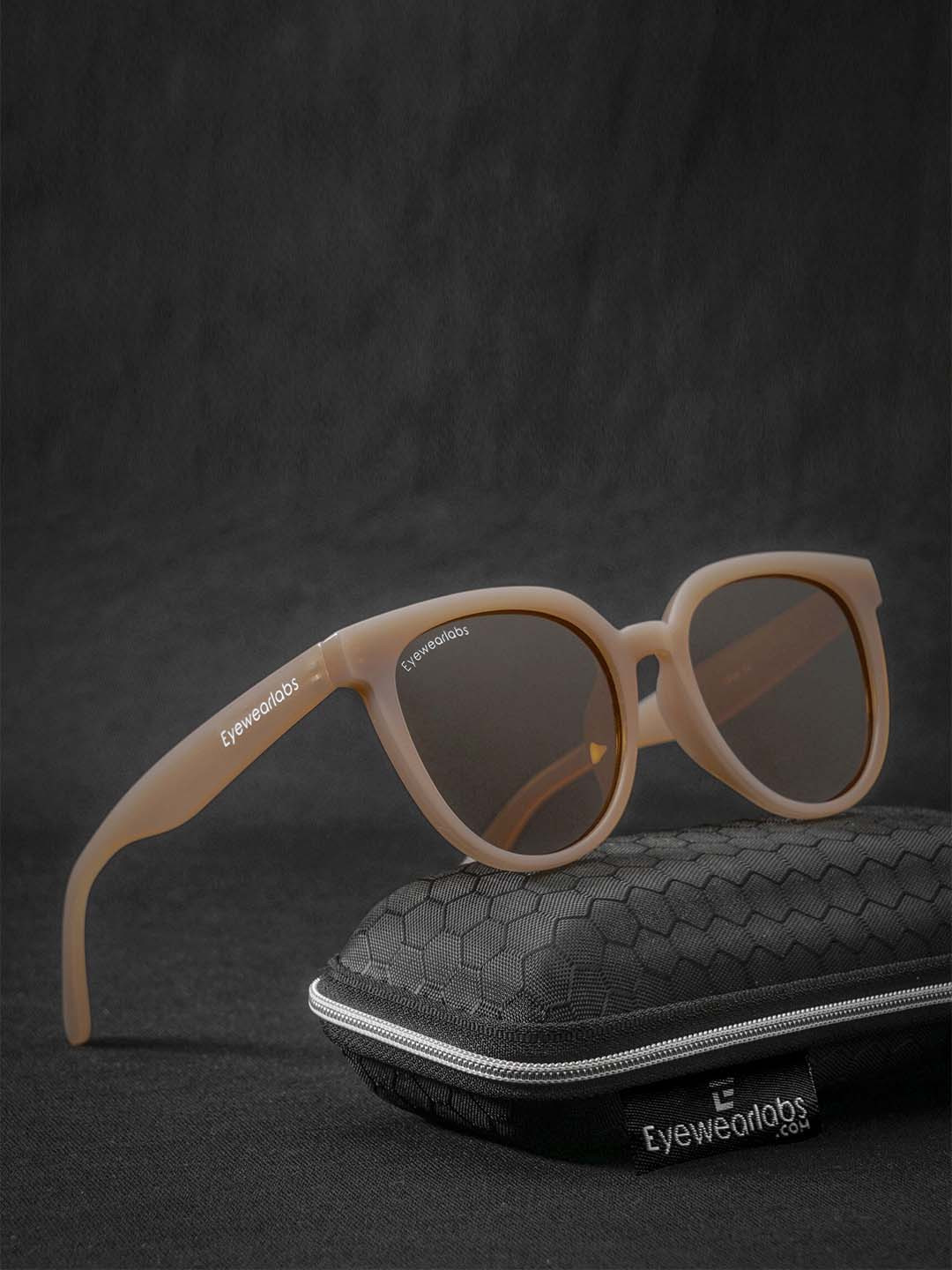 

Eyewearlabs Women Cateye Sunglasses with Polarised Lens CHazelBrownSC4EL1152, Brown