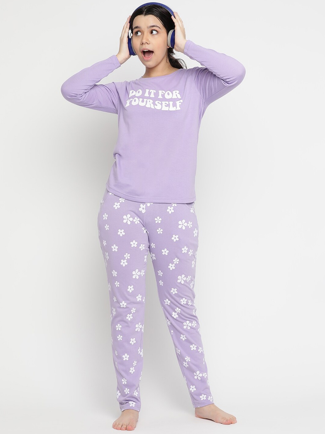 

Lil Tomatoes Girls Floral Printed Night Suit, Purple
