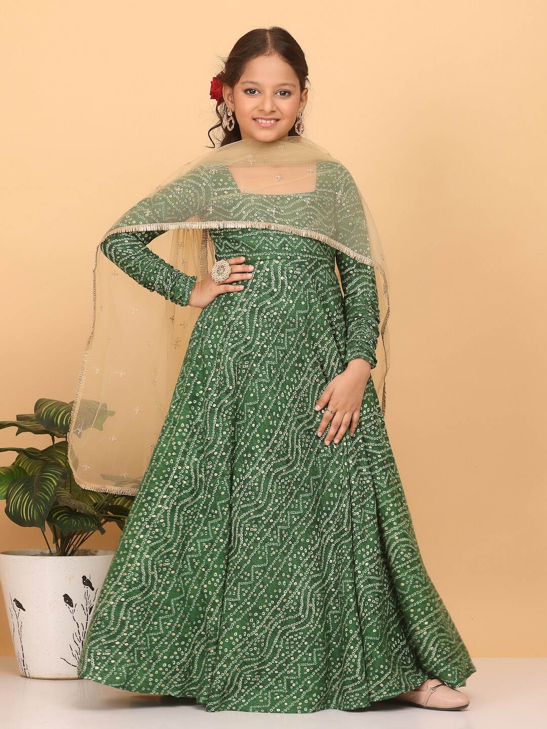 

Ethnovog Bandhani Printed Maxi Fit & Flare Ethnic Dress With Dupatta, Green