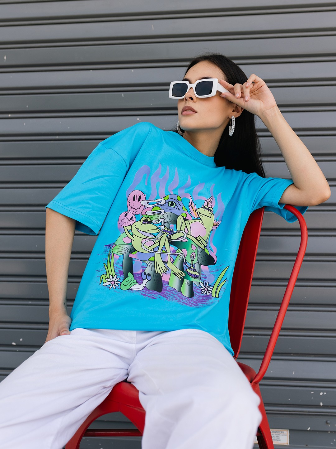 

Stylecast X Hersheinbox Graphic Printed Pure Cotton Oversized T-shirt, Blue