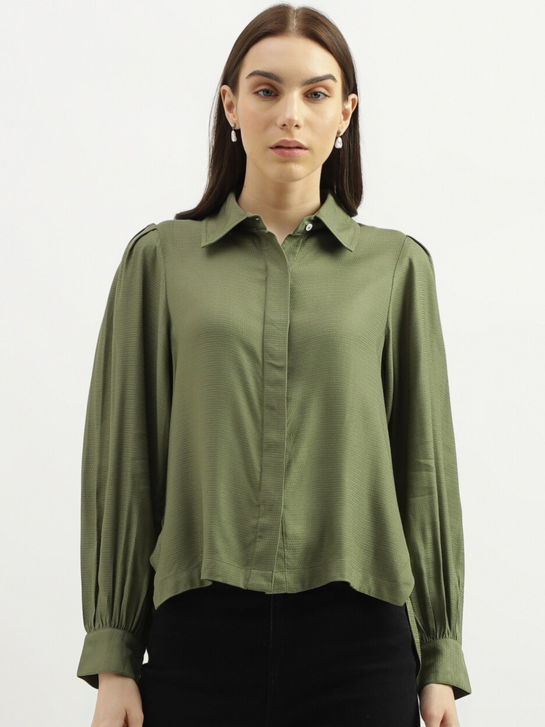 

United Colors of Benetton Spread Collar Opaque Casual Shirt, Olive
