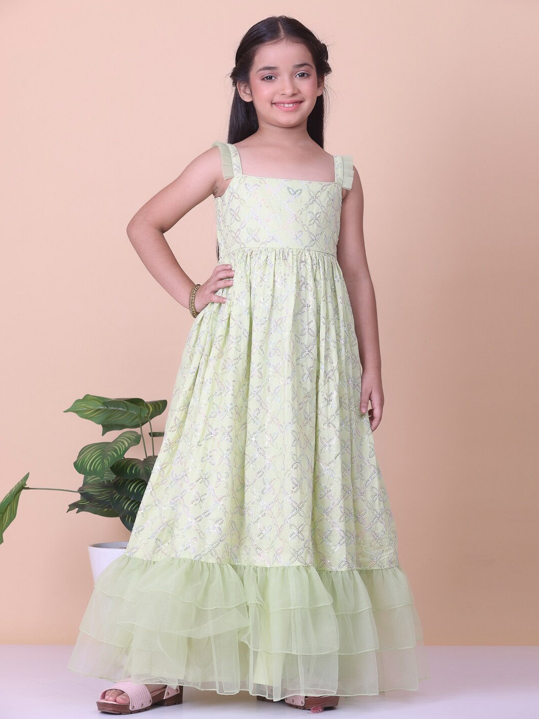

Ethnovog Girls Ethnic Motifs Embroidered Sequinned Maxi Dress, Green