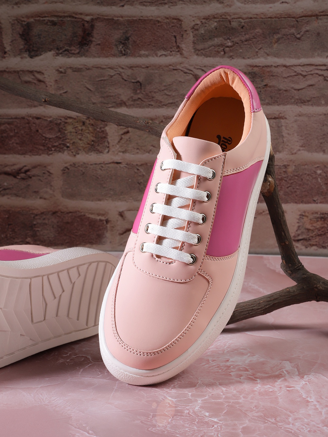 

The Roadster Lifestyle Co. Women Colourblocked Sneakers, Pink