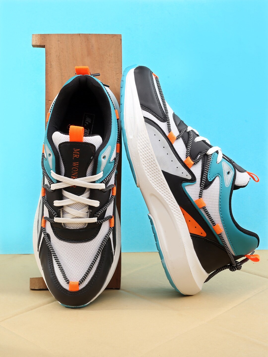 

mr.wonker Men Lace-Up Running Shoes, White