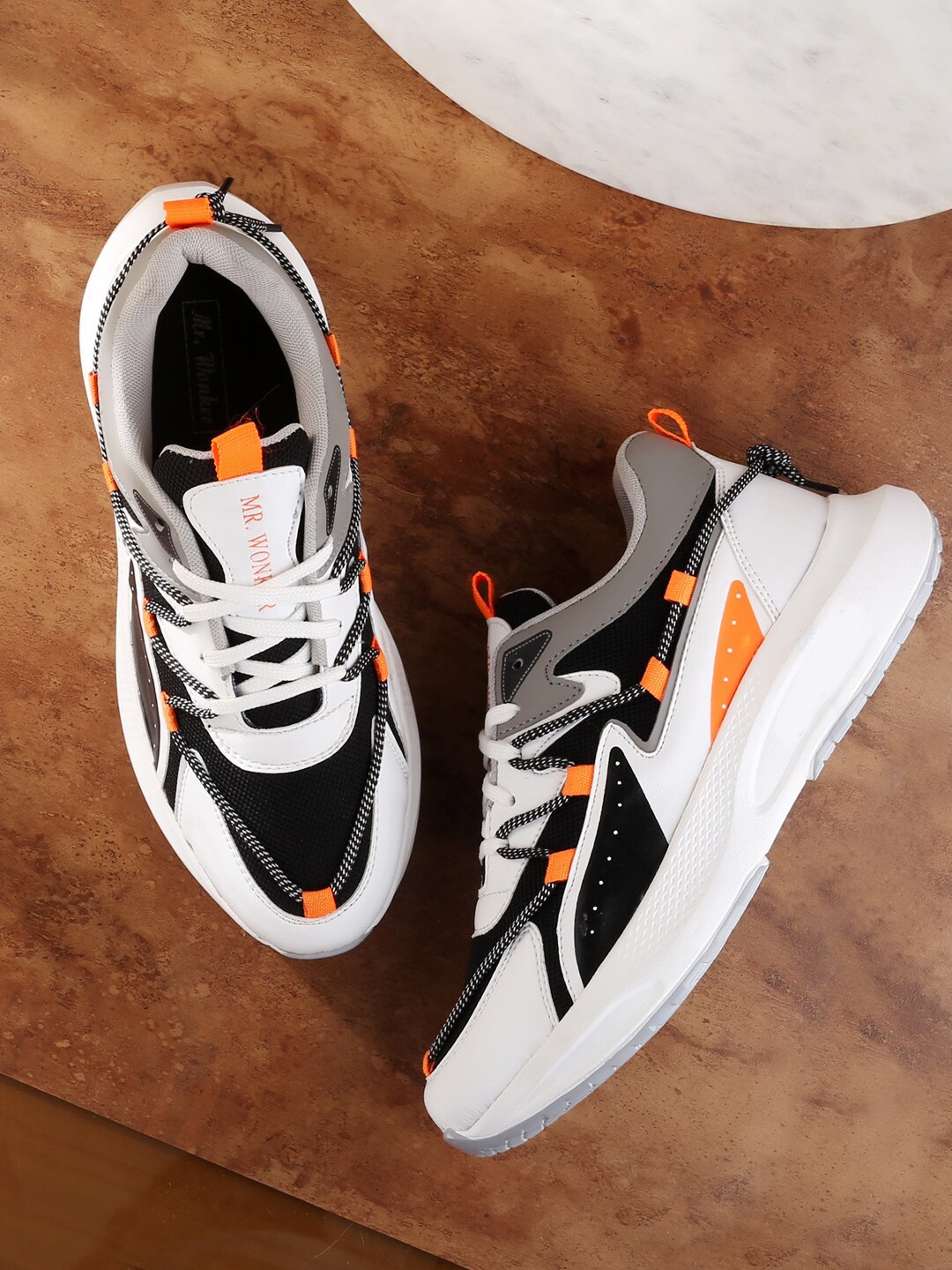 

mr.wonker Men Lace-Up Running Shoes, Black