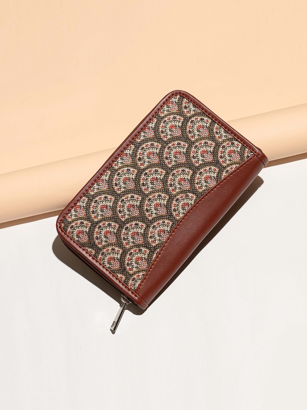 

ZOUK Ethnic Motifs Printed Zip Around Wallet, Brown