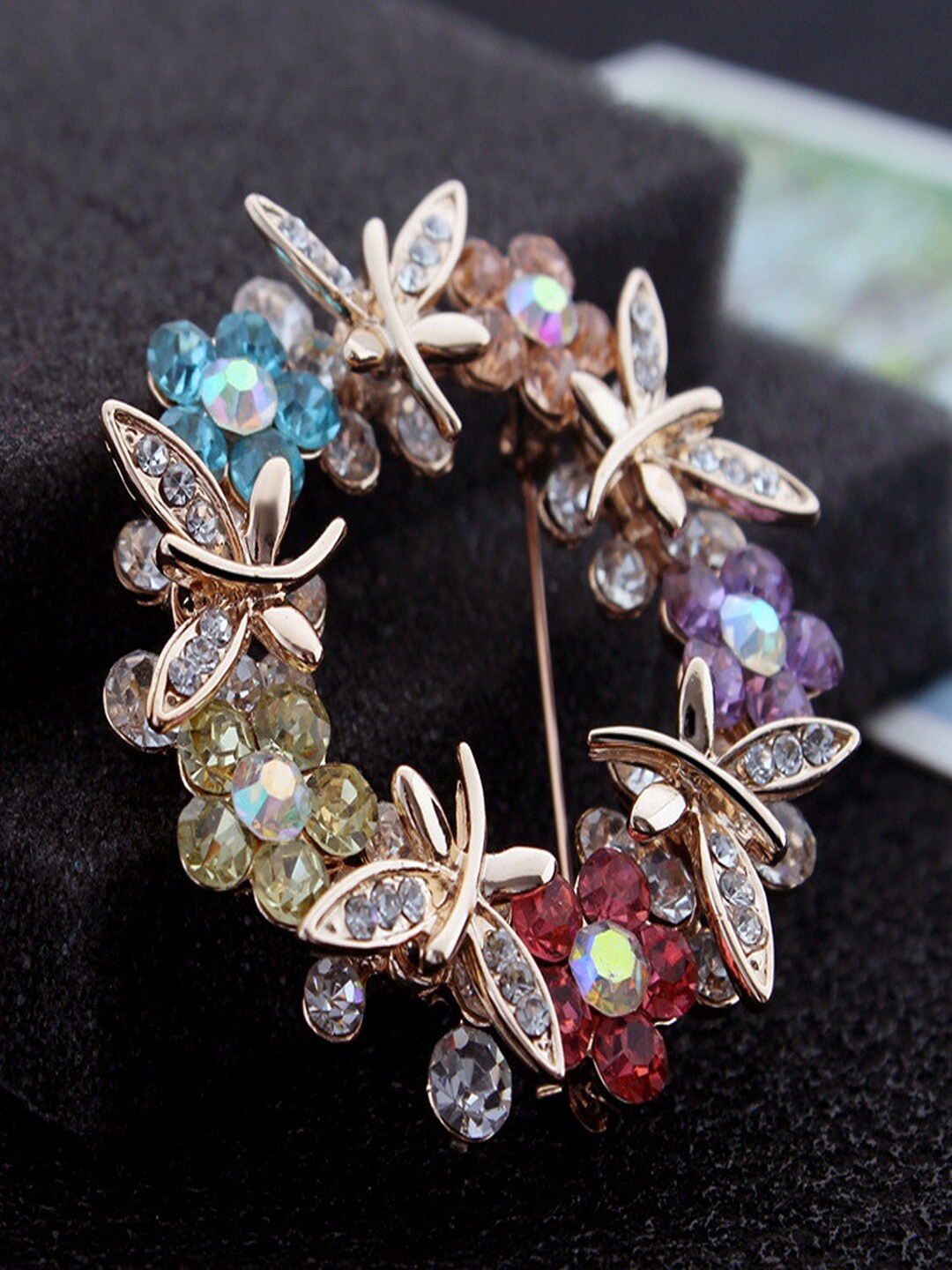 

UNIVERSITY TRENDZ Gold-Plated Crystal Studded Floral Circle Brooch