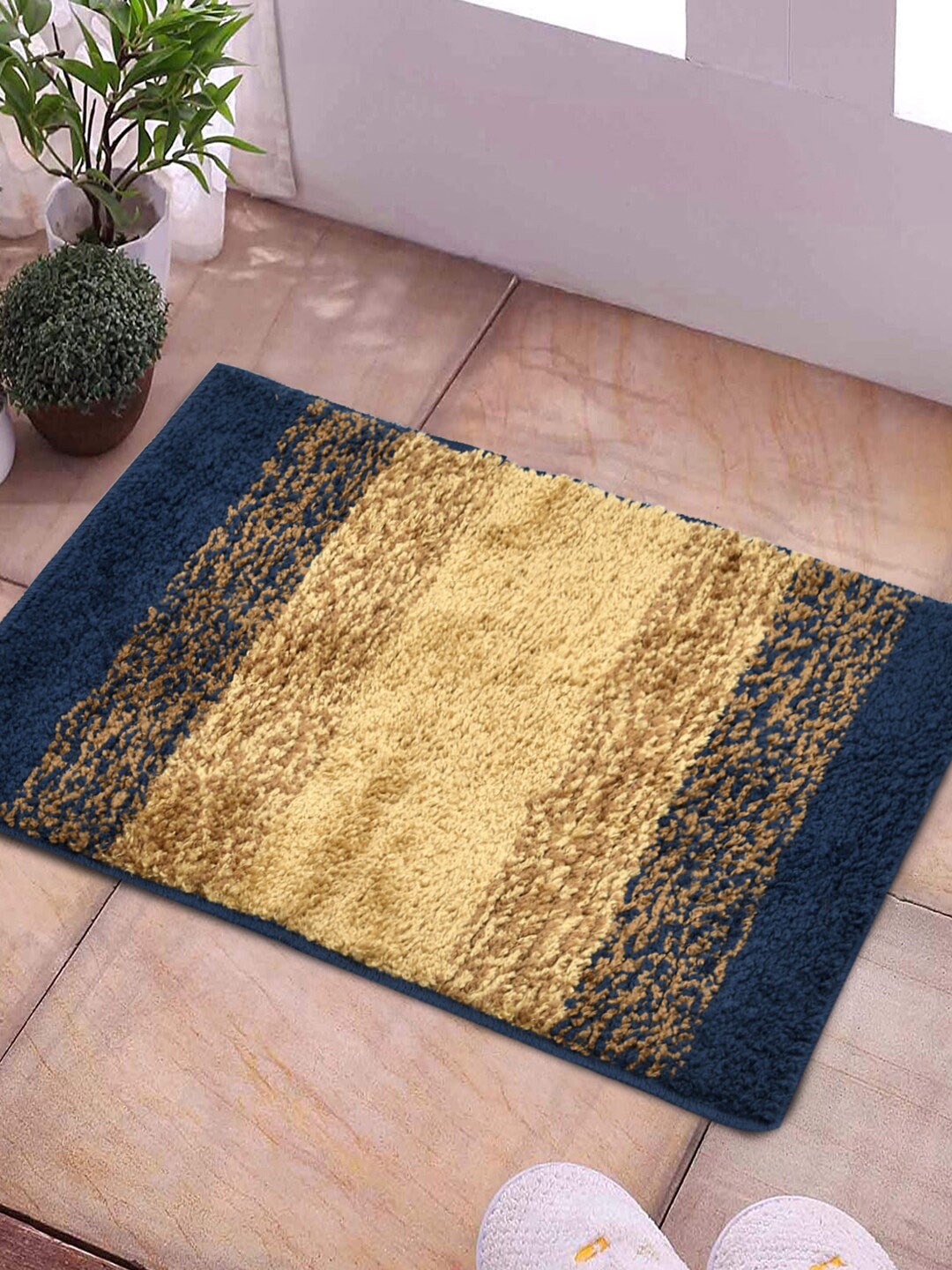 

Kuber Industries Green & Blue 2 Pieces Striped Doormats