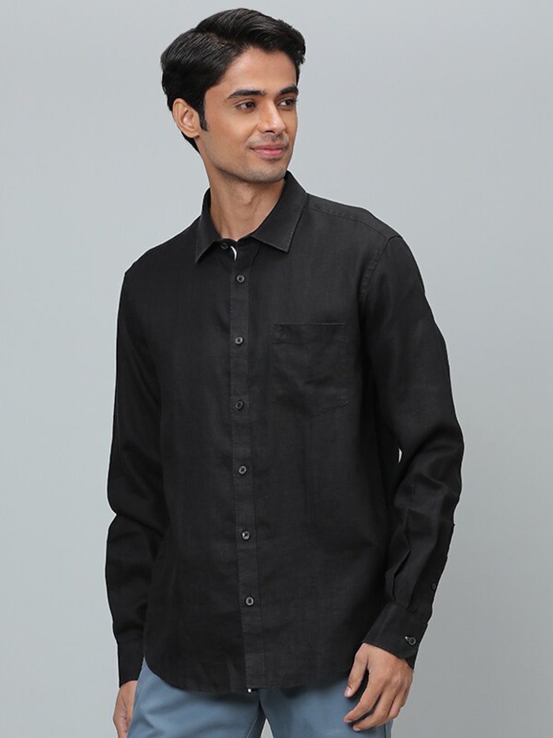 

Indian Terrain Classic Pure Linen Casual Shirt, Black