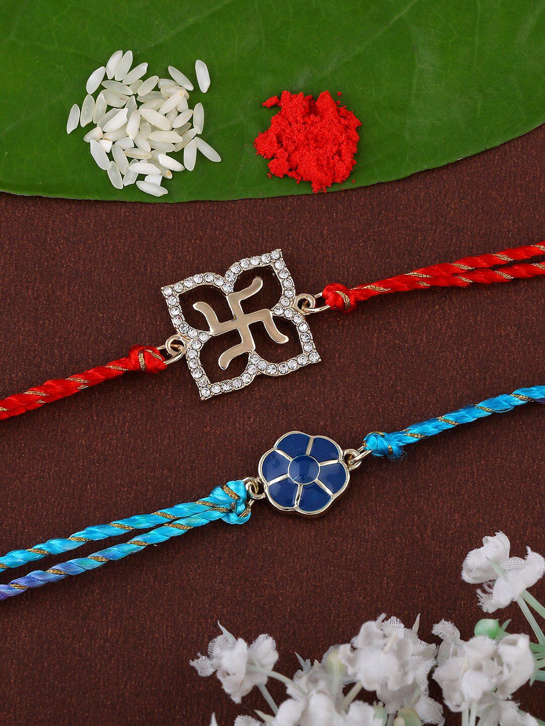

Estele Set Of 2 Gold-Plated Rakhi