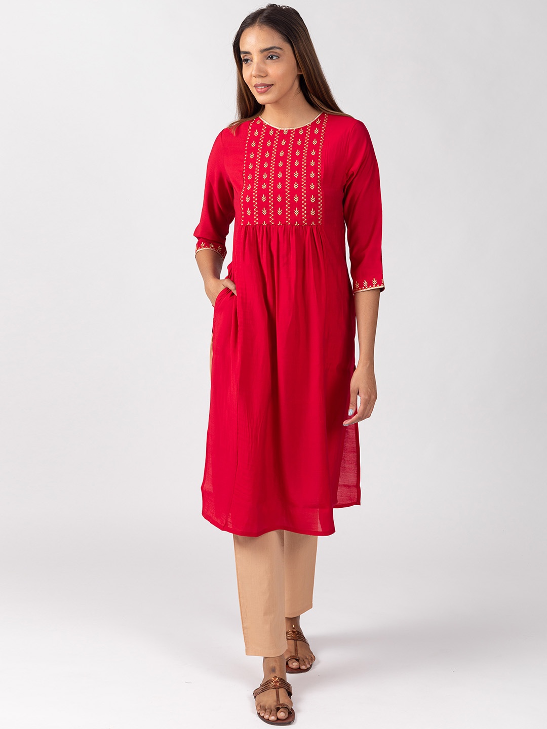 

KASYA Ethnic Motifs Embroidered Kurta, Red