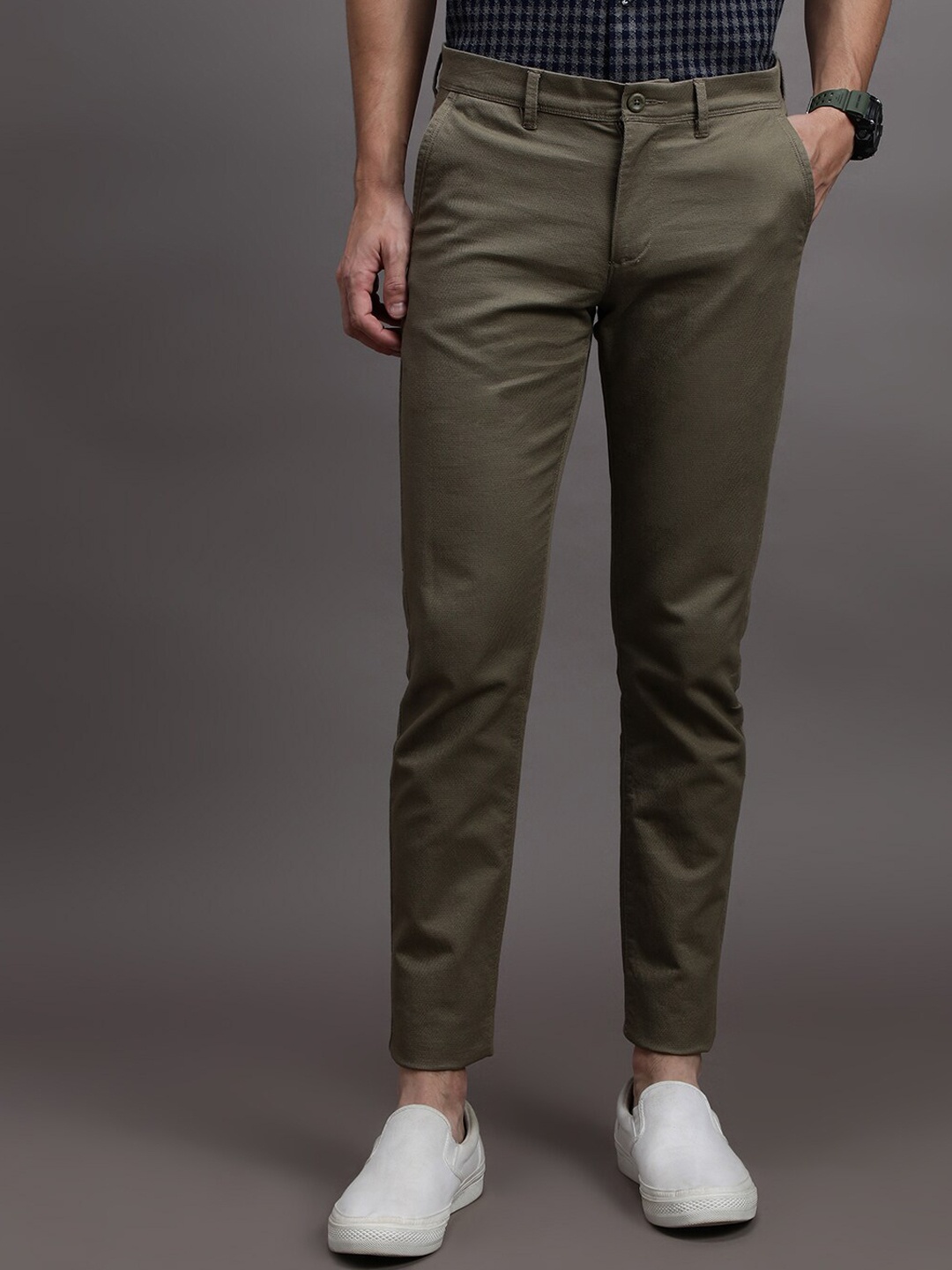 

Crocodile Men Mid-Rise Cotton Slim Fit Trousers, Olive