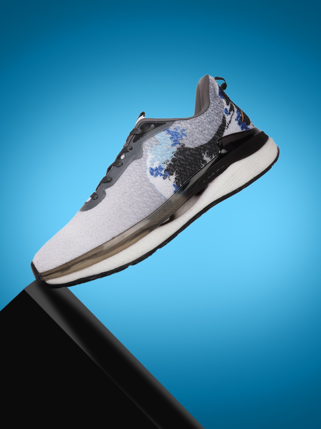 

HRX by Hrithik Roshan Men Dynamic Running Shoe, White