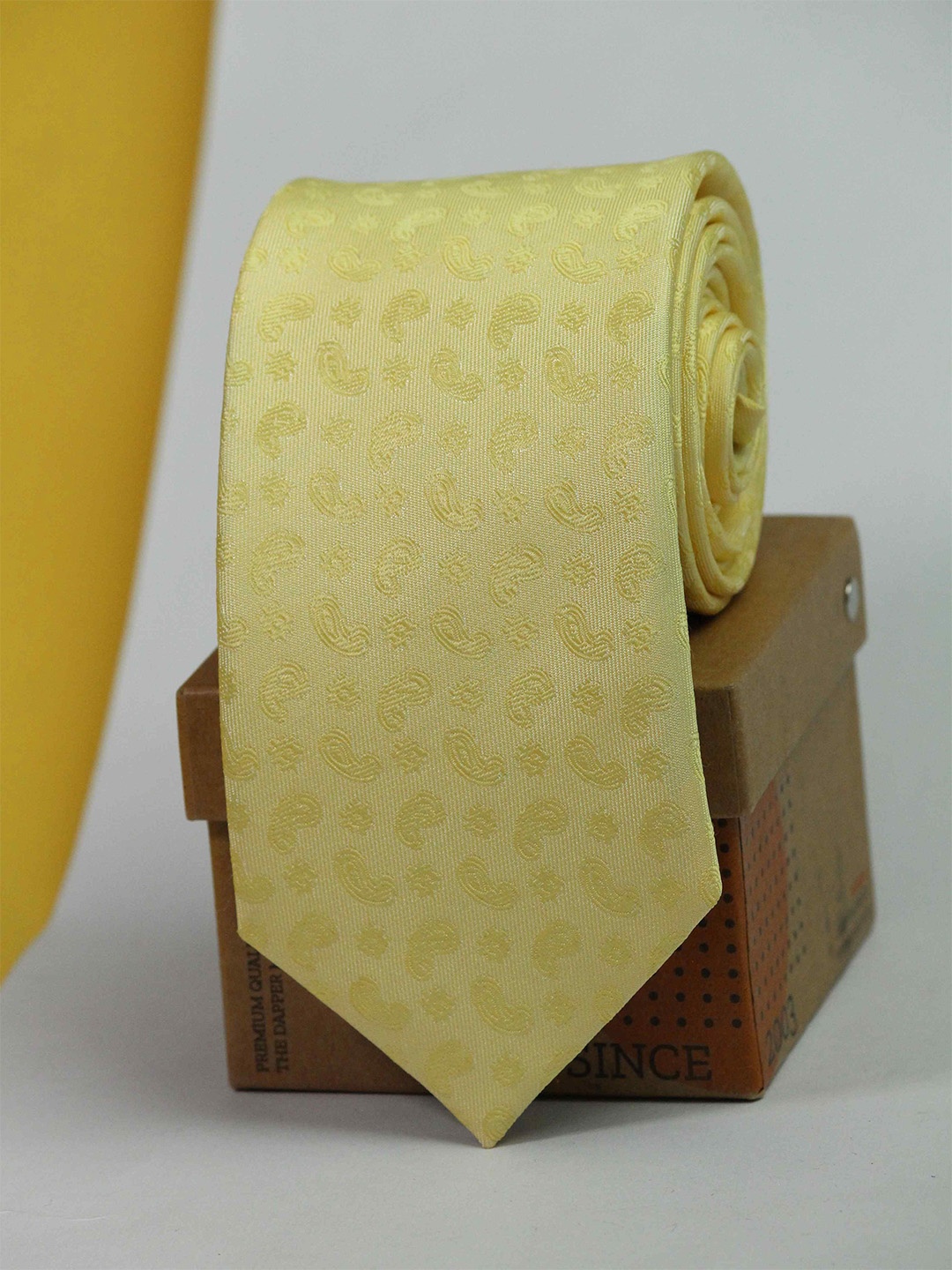 

Tossido Men Woven Design Broad Tie, Yellow