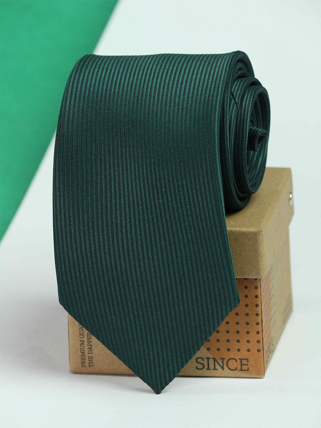 

Tossido Men Striped Broad Tie, Green