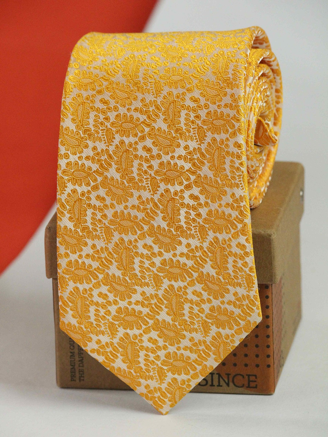 

Tossido Men Ethnic Motifs Woven Design Broad Tie, Yellow