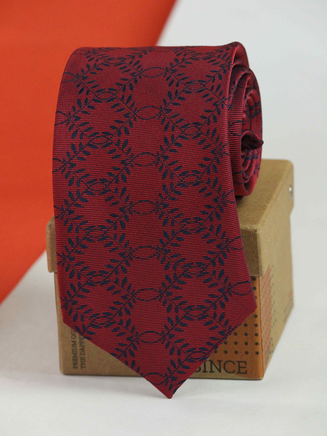 

Tossido Men Floral Woven Design Broad Tie, Maroon