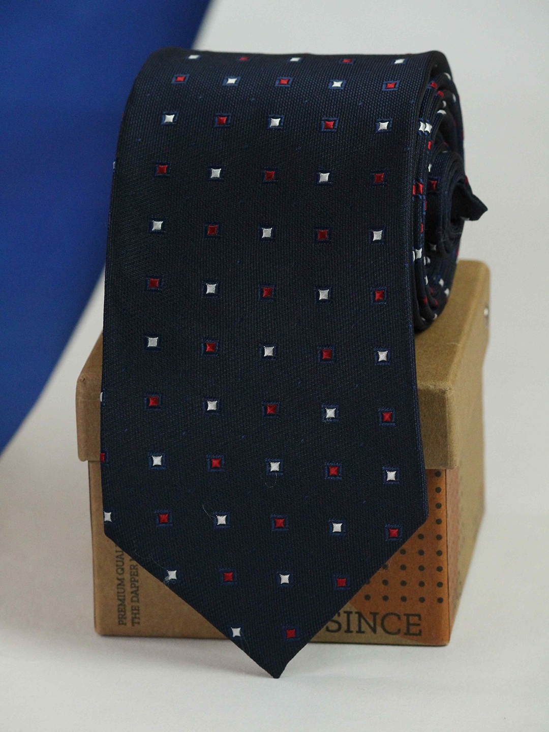 

Tossido Men Woven Design Broad Formal Tie, Blue