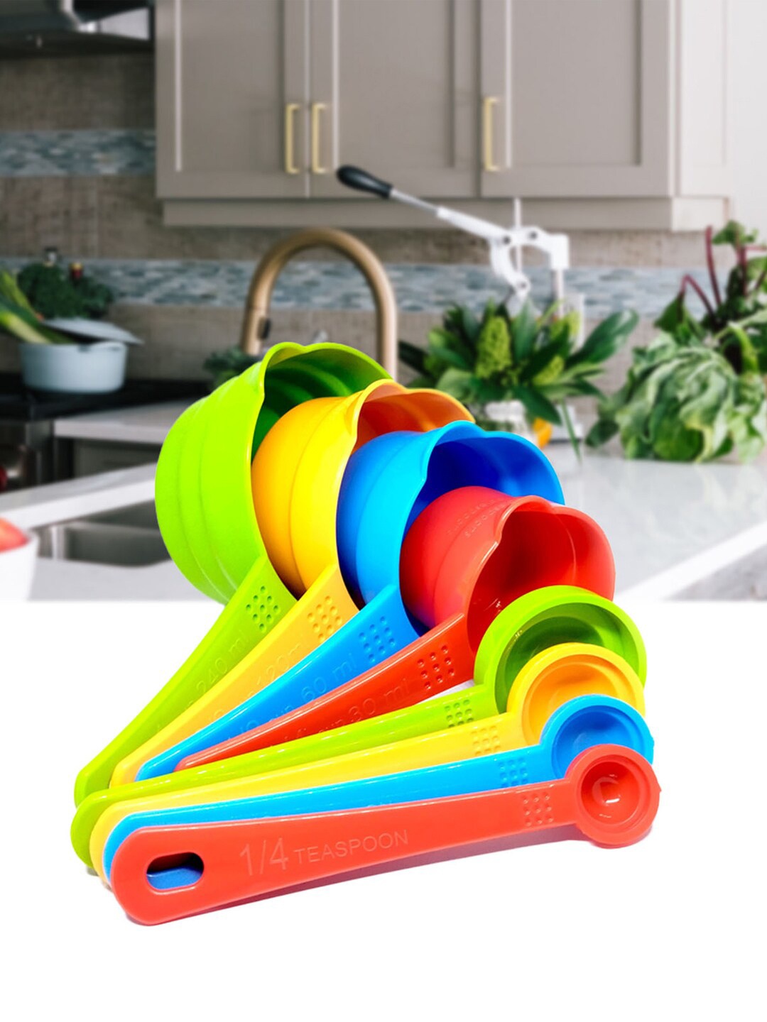 

ZURU BUNCH Red & Blue 8 Pieces Measuring Cups and Spoons