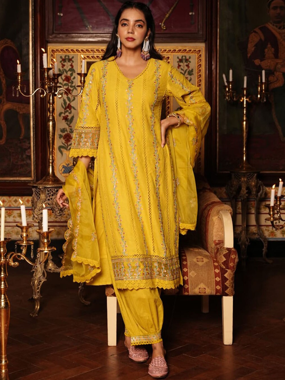 

Meena Bazaar Ethnic Motifs Embroidered Sequinned Kurta With Salwar & Dupatta, Mustard