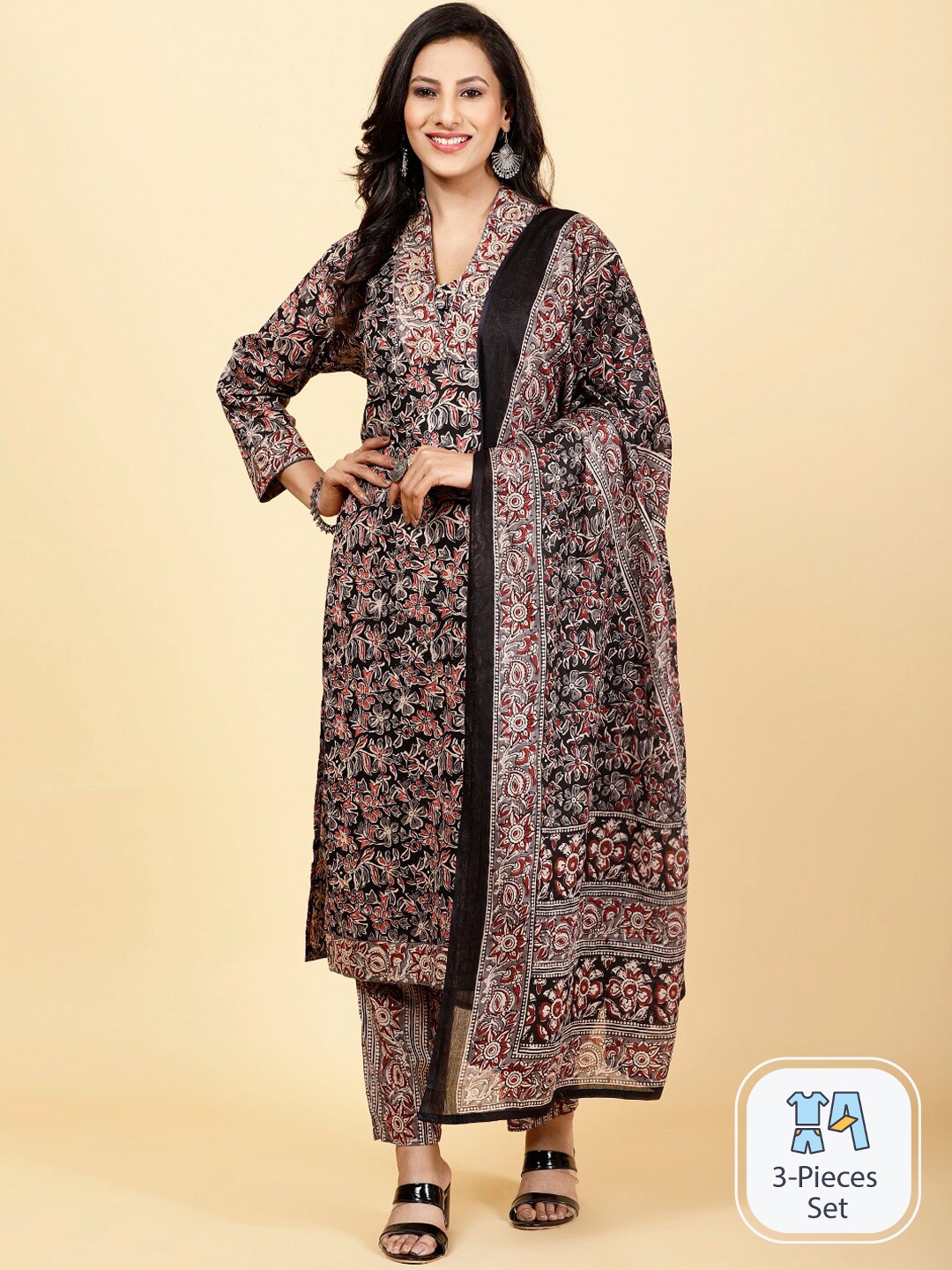 

Meena Bazaar Floral Printed Kurta With Trousers & Dupatta, Black