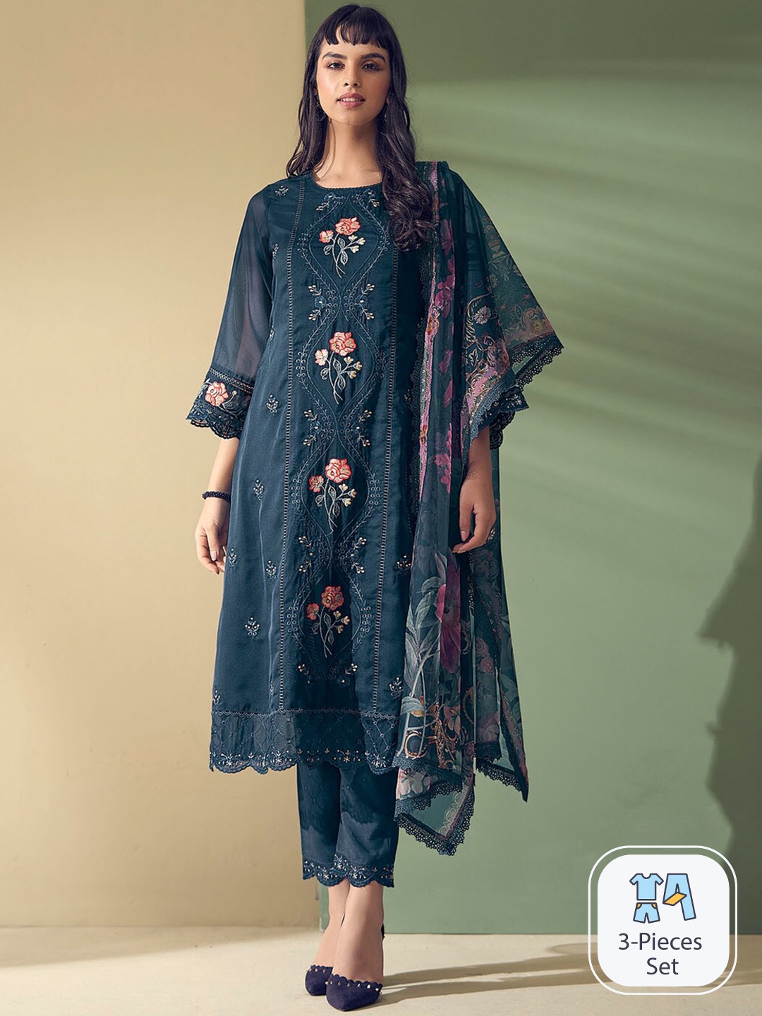

Meena Bazaar Floral Embroidered Kurta With Trousers & Dupatta, Navy blue
