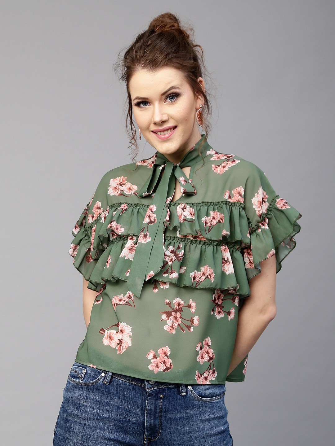 

SASSAFRAS Women Green Floral Print Boxy Top