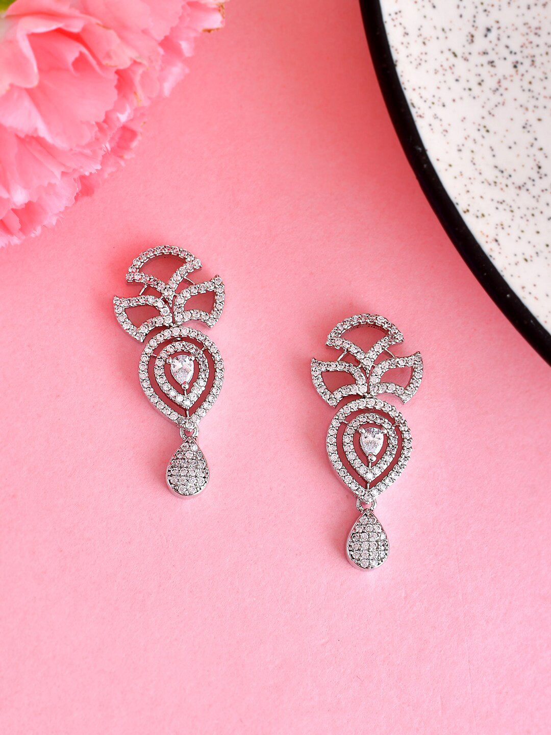 

Voylla Rhodium-Plated Contemporary Studs Earrings, Silver