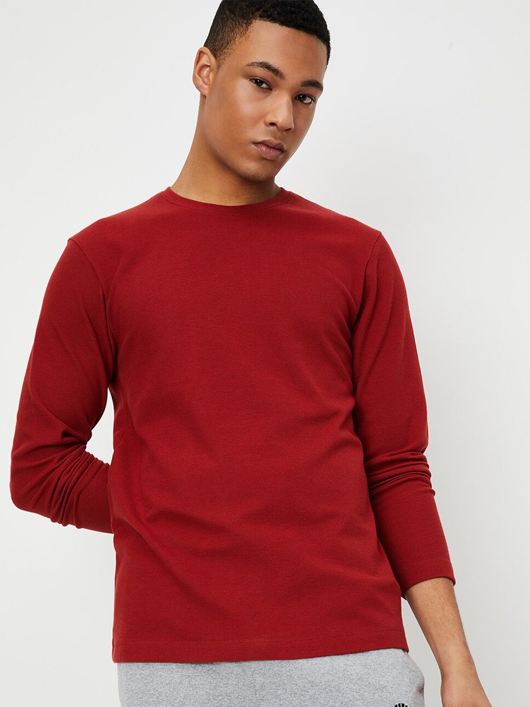 

max Round Neck Casual T-shirt, Red