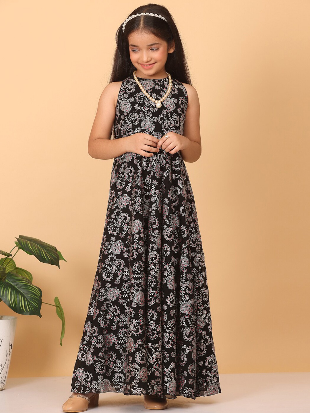 

Ethnovog Girls Ethnic Motifs Print Georgette Maxi Ethnic Dress, Black