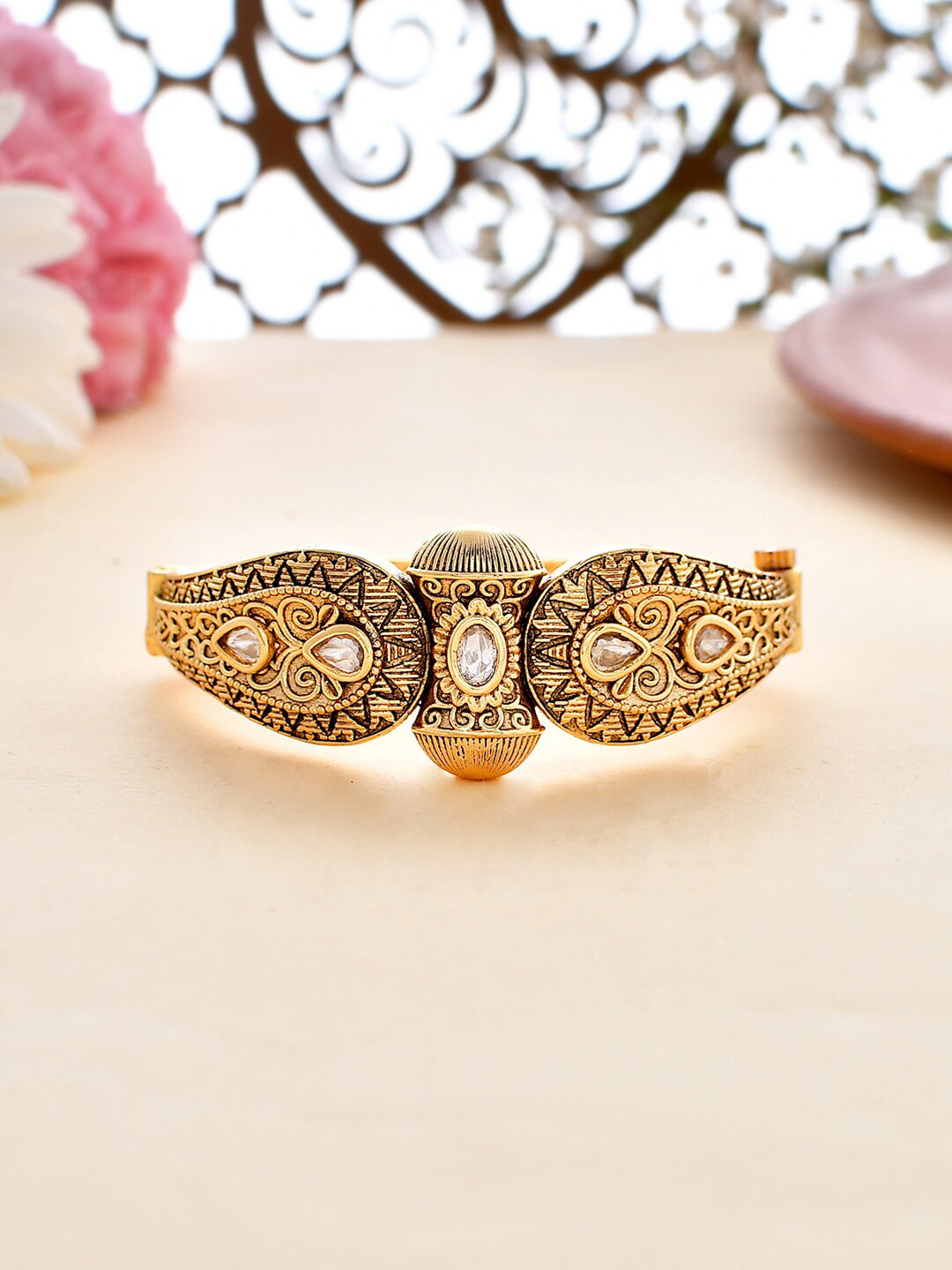 

Voylla Gold-Plated Kundan Studded Cuff Bracelet