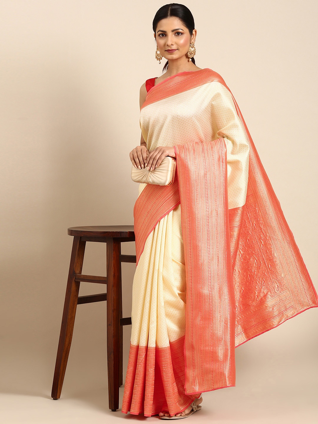 

MOHEY Geometric Zari Art Silk Saree, Off white