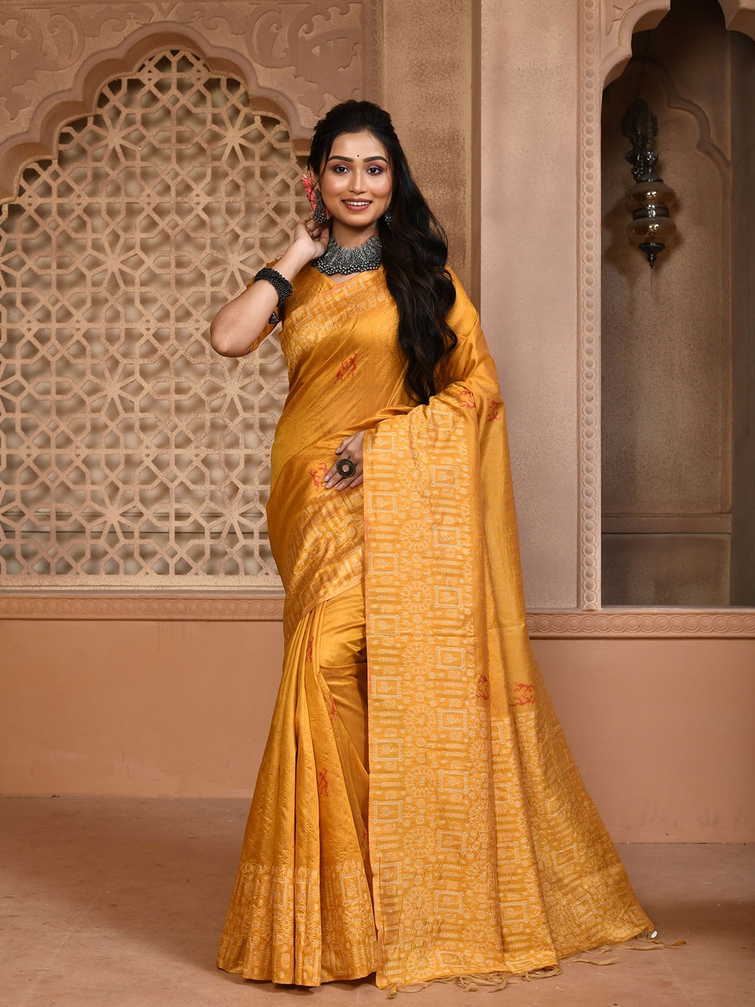 

VISHNU WEAVES Bhagalpuri Saree, Yellow