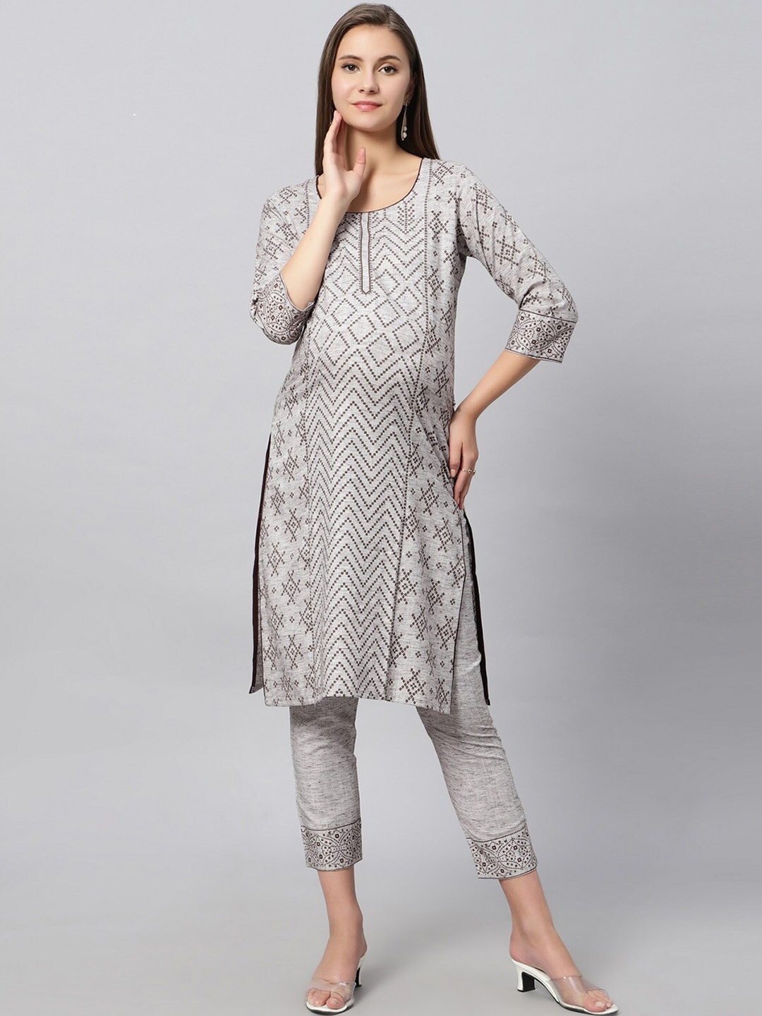 

True Shape Ethnic Motifs Printed Regular Maternity Kurta with Trousers, Grey