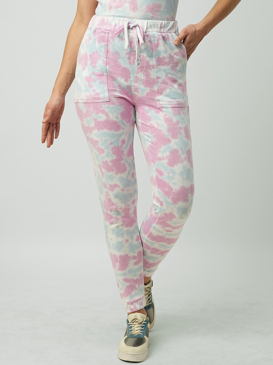 

Kraus Jeans Women Tie & Dye Loose Fit High Rise Pure Cotton Joggers, Blue