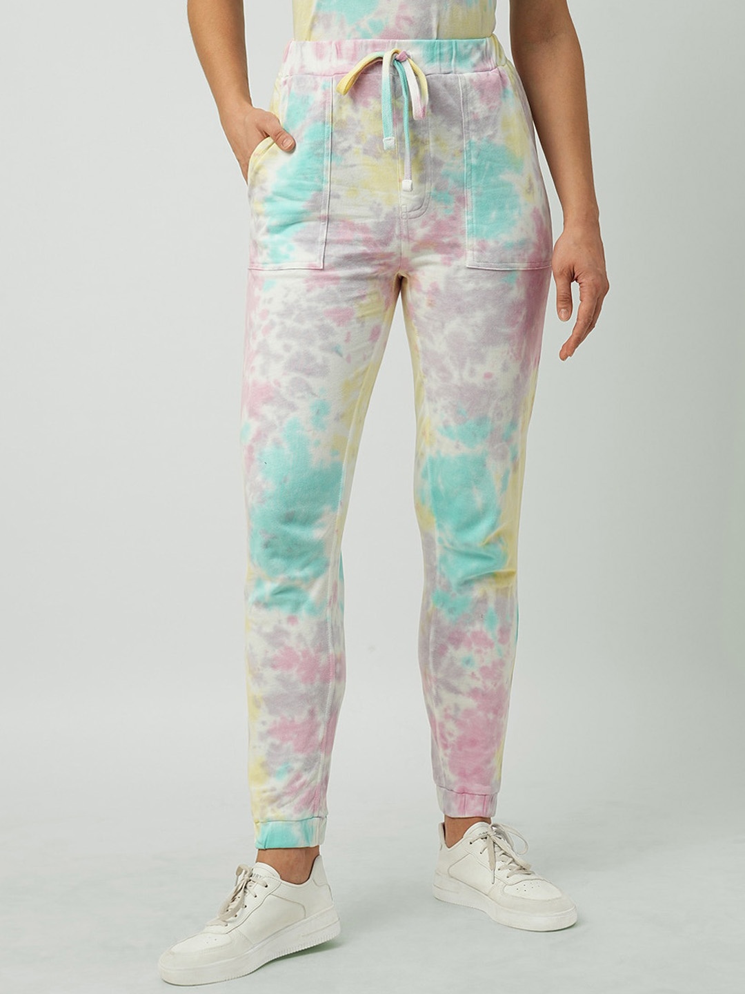 

Kraus Jeans Women Tie & Dye Loose Fit Pure Cotton High-Rise Joggers, Blue