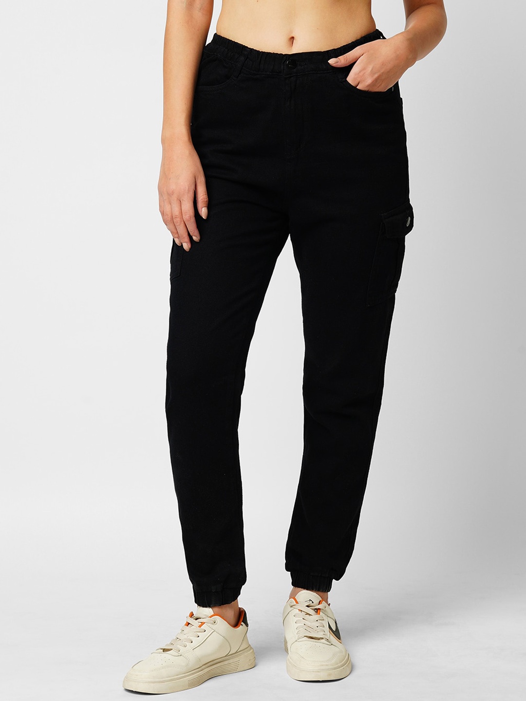 

Kraus Jeans Women Mid-Rise Jogger Cargo Jeans, Black