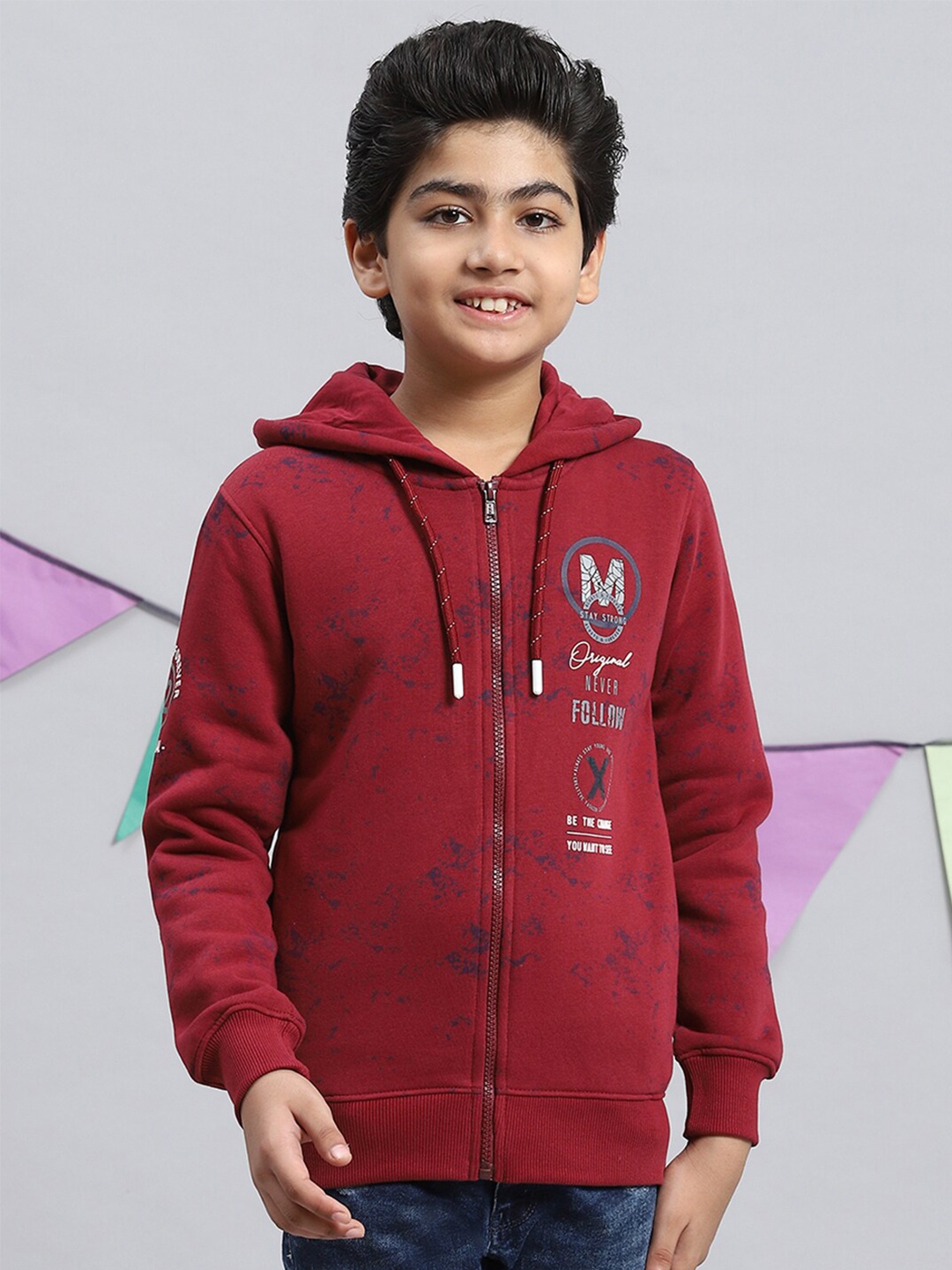 

Monte Carlo Boys Graphic Printed Hooded Front-Open Sweatshirt, Maroon