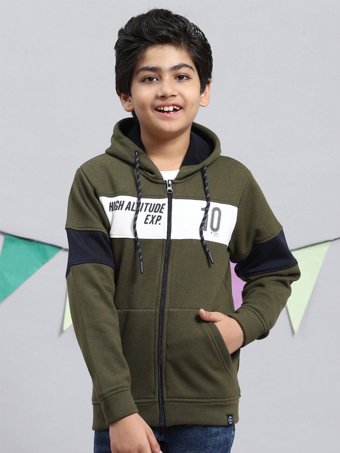 

Monte Carlo Boys Typography Printed Hooded Front-Open Sweatshirt, Olive