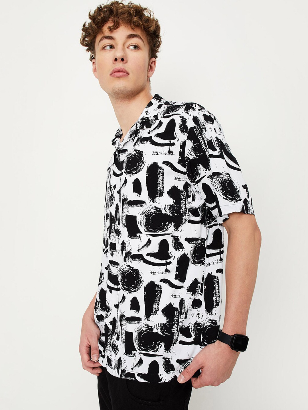 

max Abstract Printed Casual Shirt, Black