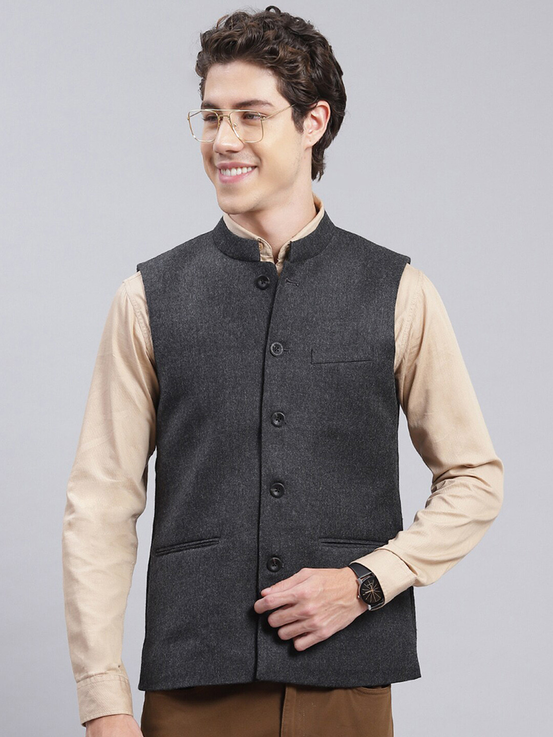 

Monte Carlo Mandarin Collar Nehru Jacket, Charcoal