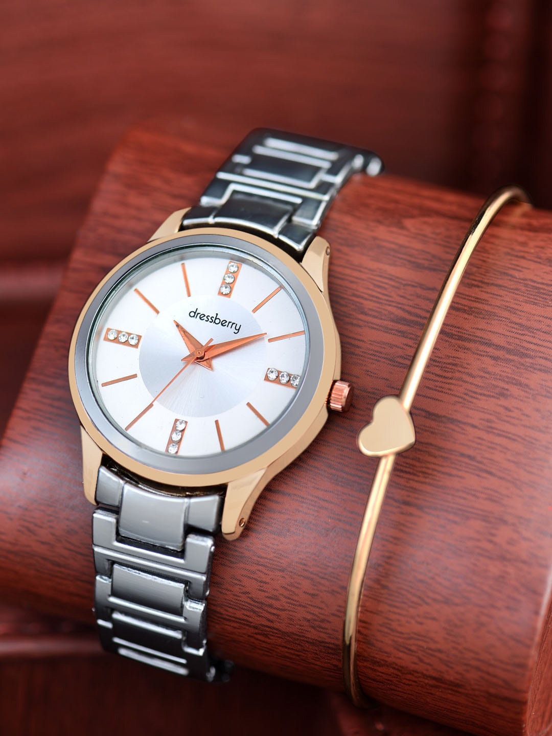 

DressBerry Women Dial & Rose Gold-Plated Bracelet Style Straps Analogue Watch DBWJ Set-13