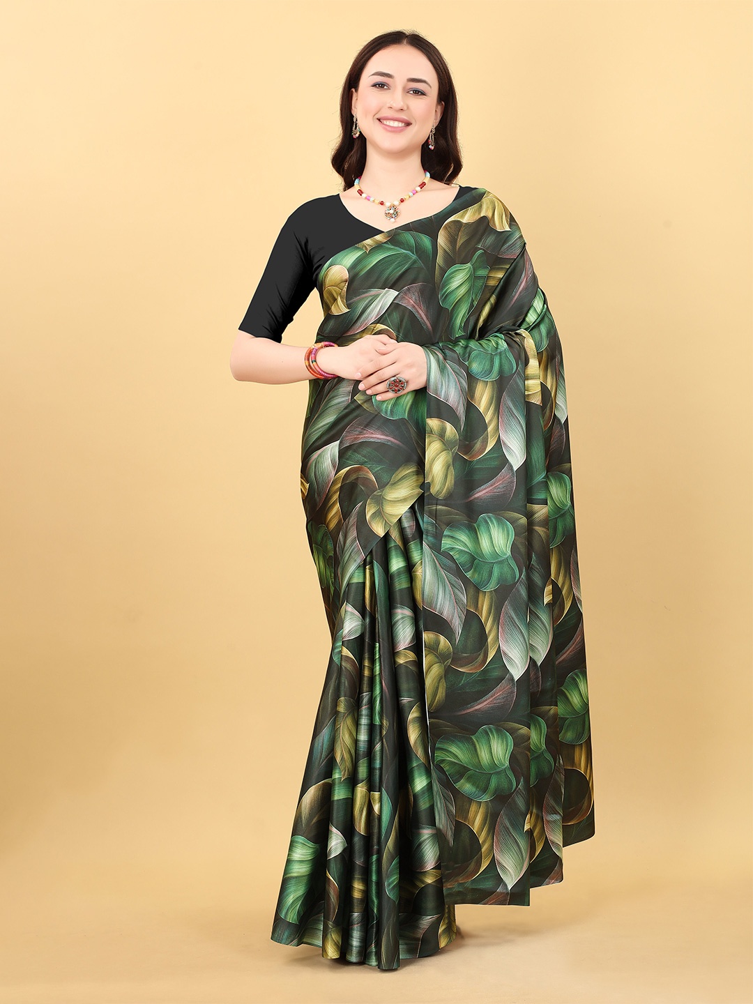 

VEECHIS Floral Printed Satin Saree, Green