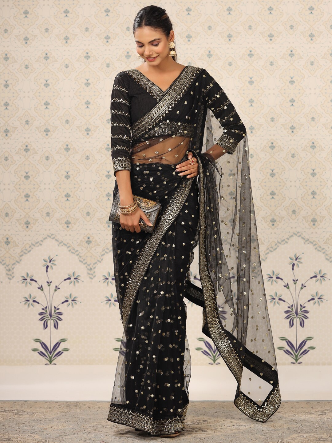 

Ode by House of Pataudi Embellished Sequinned Supernet Saree, Black