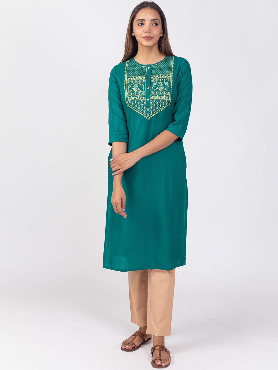 

KASYA Ethnic Motifs Yoke Design Kurta, Green