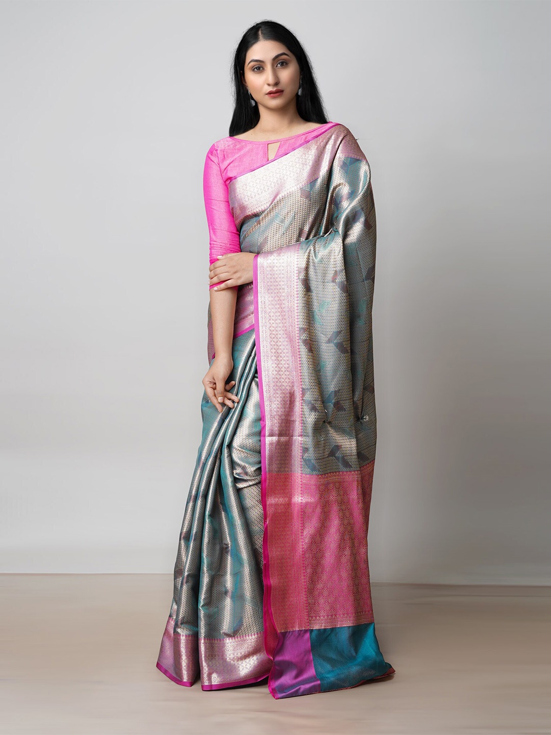 

Unnati Silks Ethnic Motifs Woven Design Zari Banarasi Saree, Green