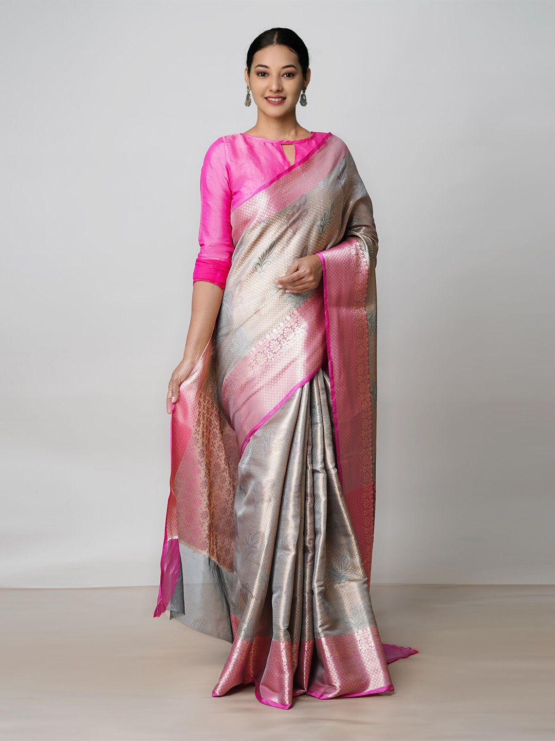 

Unnati Silks Floral Woven Design Zari Silk Cotton Banarasi Saree, Grey