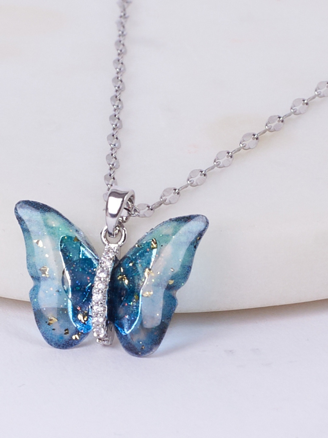 

SALTY Vibrant Blue Winged Butterfly Beauty Pendant Necklace for Women, Silver