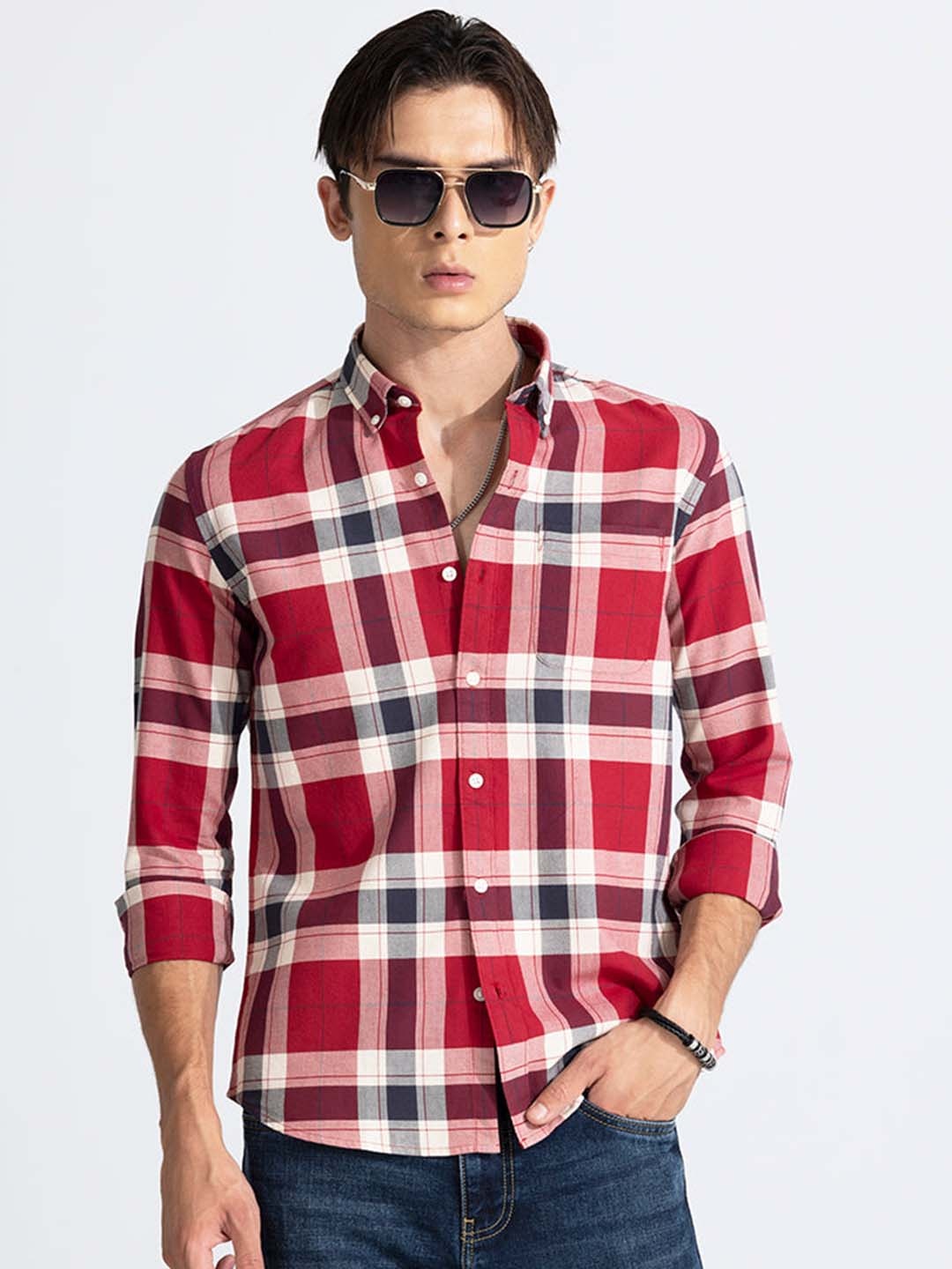 

Snitch Men Red Classic Slim Fit Opaque Checked Casual Shirt